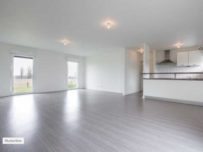 Provi frei Einfamilienhaus mit Einliegerwohnung mit Garage in 54294 Trier -
