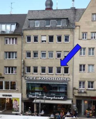 Sanierte 3-Zimmer-Wohnung am Bonner Marktplatz zu vermieten