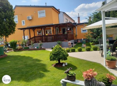 Ein Zuhause zum Wohlfühlen: Charmantes Einfamilienhaus mit liebevoll gestaltetem Garten