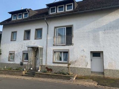 Nähe Bleialf: Bauernhaus mit viel Platz