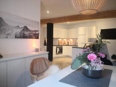 Möblierte Wohnung mit 2 Schlafzimmer, Terrasse und 2 Bäder