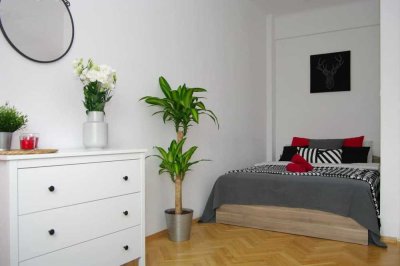 Ansprechende und vollständig renovierte 1,5-Raum-Wohnung mit Einbauküche in Merzig