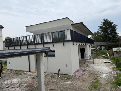 PENTHOUSE - ERSTBEZUG - CARPORT - DACHTERRASSE! Rohbau schon fertiggestellt!