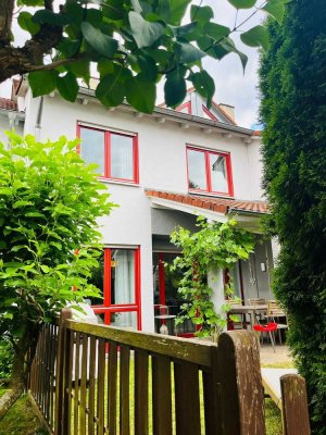 *** Familienidyll *** Gepflegtes Reihenhaus am Ortsrand von Schorndorf Haubersbronn (provisionsfrei)