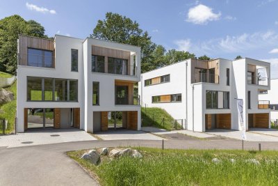 Leben mit der Natur - Doppelhaushälfte mit Gemeinschaftsbiotop in Kierling