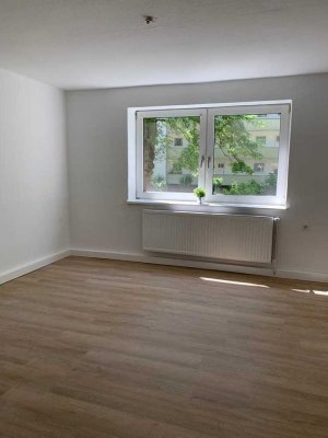 Helle 2-Zimmer-Wohnung mit EBK in Ricklingen nahe Maschsee - Sehr gut vermietet - von Privat