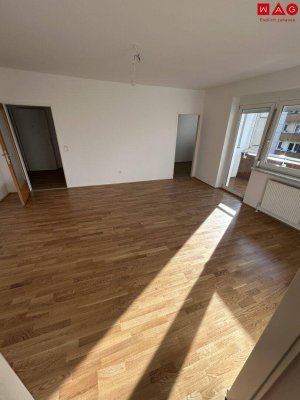 Sehr gut geschnittene 3-Raum-Wohnung mit Loggia in Linz/Muldenstraße Spallerhof!