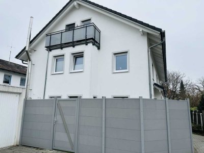 Traumhafte Doppelhaushälfte mit 4,5 Zimmern und Garten