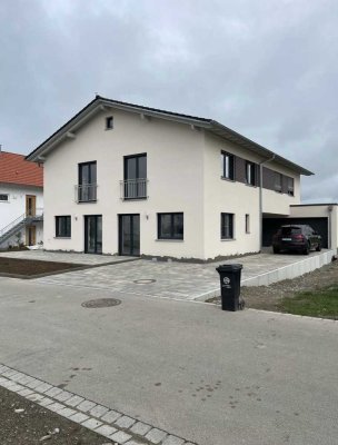 Attraktives Haus mit vier Zimmern und EBK in Ottobeuren