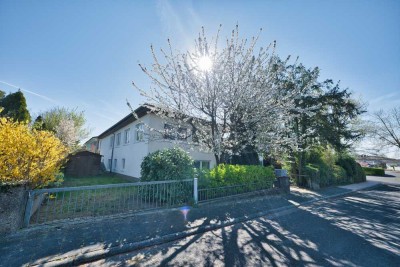 Großzügiges Anwesen in renommierter Lage von Kelkheim