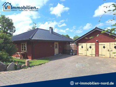 Hyygeliges, ebenerdiges Holzhaus in ruhiger Feldrandlage