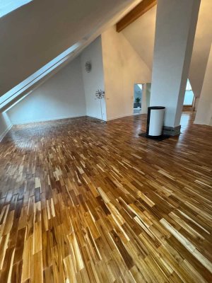 Großzügige 4,5-Zimmer Maisonette in Koblenz-Mitte, frisch saniert