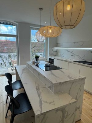 *Wunderschöne 3- Zimmer Etagenwohnung* in Eilenriedenähe