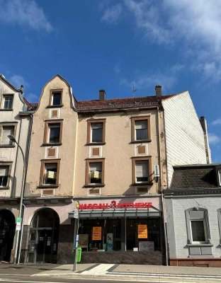 +++Stadtzentrum: Wohn-und Geschäftshaus mit 6 Wohneinheiten, Ladengeschäft, Bauplatz, Stellplätze...