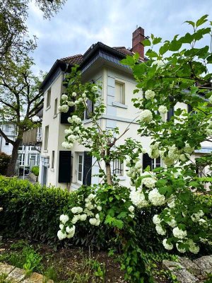 Sanierte Landhausvilla - großes Grundstück