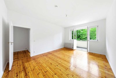 Leerstehende 3-Zimmer  modernisierte Altbau-wohnung in Berlin nahe Tegeler See