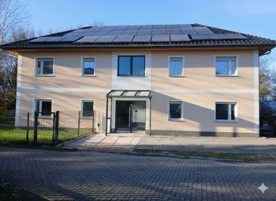 Attraktive 3-Zimmer Wohnung mit Terrasse und Garten in Hennickendorf