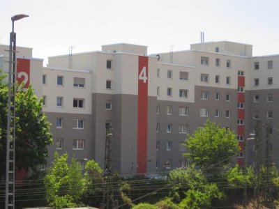Perfekt geschnitten & frisch renoviert: Ihr neues 4-Zimmer-Zuhause mit Balkon