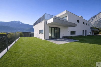 Wo Architektur, Ruhe und Qualität zu einem besonderen Zuhause verschmelzen