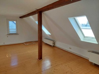 2-Zimmer Dachgeschosswohnung in Melverode