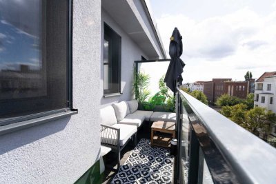 TOLLE, MODERNE URBANE PENTHOUSE-WHG IN TOP-CITYLAGE UNWEIT SAVIGNYPL. LIFT, EBK, TERRASSEN, PKW-PL.