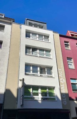 Stadtwohnung auf 2 Etagen mit modernem Umbaukonzept // Südstadt-Köln