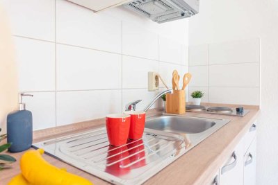 Möblierte 1-Raum-Wohnung mit Balkon