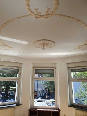 Individuelles Wohnen mit viel Platz *** Kernsanierte Altbauwohnung mit Balkon am Stadewäldchen ***