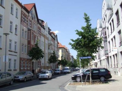 helle 2-Zimmer-Wohnung mit offener Küche und Bakon