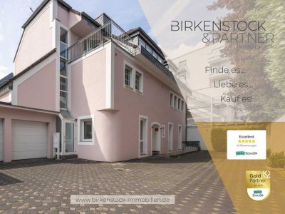 Hochwertige Dachgeschosswohnung mit besonderem Charme und smartem Komfort in Junkersdorf