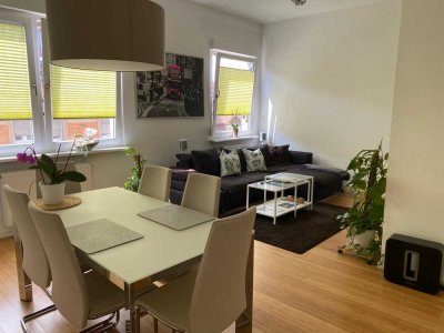 Stilvoll wohnen in modernisiertem Altbau mit Charme – 2-Zimmer-Wohnung mit Balkon in KA-Mühlburg