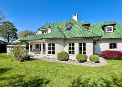 Exklusive Villa mit einzigartigem Weitblick in bevorzugter Wohnlage von Altenbeken-Schwaney