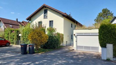 Mehrfamilienhaus mit 8 Maisonette - Wohnungen