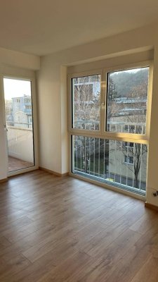 Provisionsfreie 3-Zimmer Eigentumswohnung mit Balkon/ Loggia und Kellerabteil