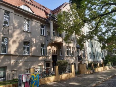 1 Raum Wohnung in bester Lage - am Landesmuseum!