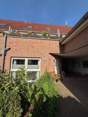 Klasse Reihenmittelhaus in Feldrandlage ohne Käuferprovision