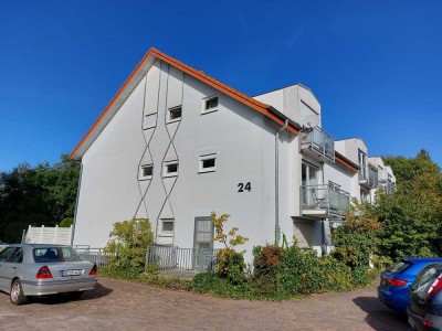 Ruhige und helle 2-Zimmerwohnung mit 2 Balkonen in Dossenheim