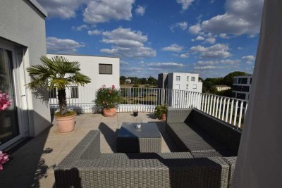 Maisonette - Penthouse mit Rheinblick; Wellness mit Schwimmbad im Haus
