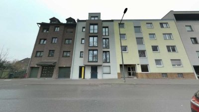 Modernes MFH - KFW55 -  nur 8Jahre jung  in bester Rheinlage in Köln Niehl