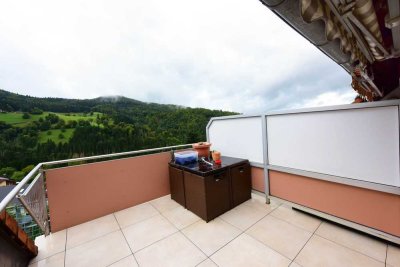 Charmante 5-Zimmer Maisonette-Wohnung