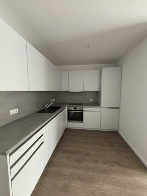 Geräumige 3-Zimmer-Wohnung mit EInbauküche und Balkon