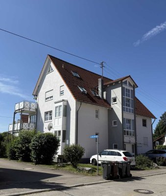 Helle 2-Zimmer Maisonette-Wohnung mit Balkon im 1. und 2. DG in Albstadt-Burgfelden