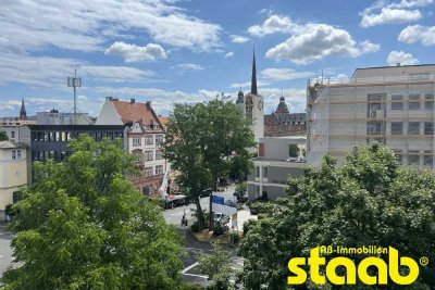 SANIERTE ALTBAUWOHNUNG IM ZENTRUM - MIT GARAGE!