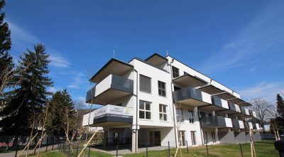 MODERNE 2-ZIMMER-WOHNUNG MIT GROSSEM BALKON IN EGGENBERG!
