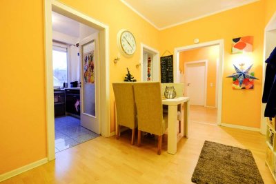 Helle 4-Zimmer Wohnung mit 2 Balkonen, zentrale Lage in Königswinter