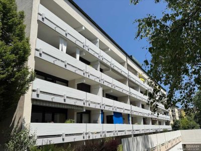 1 Grund mehr. 3 Zimmer Dachgeschosswohnung mit 2 Terrassen in ruhiger Lage von Berg am Laim