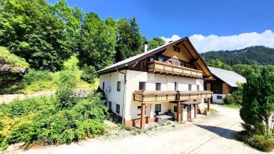 PROVISIONSFREI!!! Große Wohneinheit in einem historischen Bauernhaus!