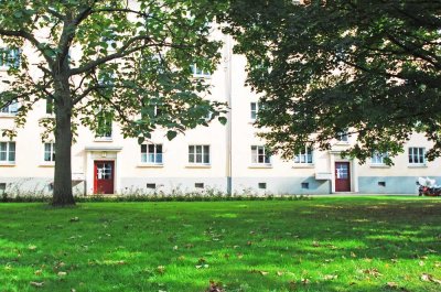 Ruhige 2-Raum-Wohnung mit Balkon zum Innenhof * zentrumsnahe Lage * erhöhte AfA i.H.v. ca.5 % p.a.!