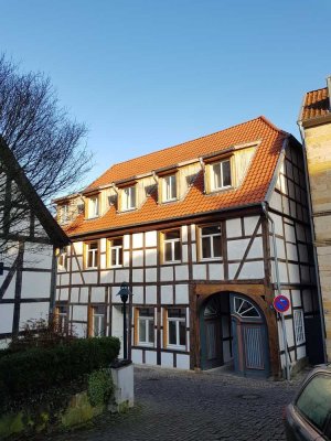 Schöne sanierte Altbauwohnung