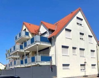 Attraktive 4-Zimmer-Wohnung mit 2 Balkonen und TG-Stellplatz